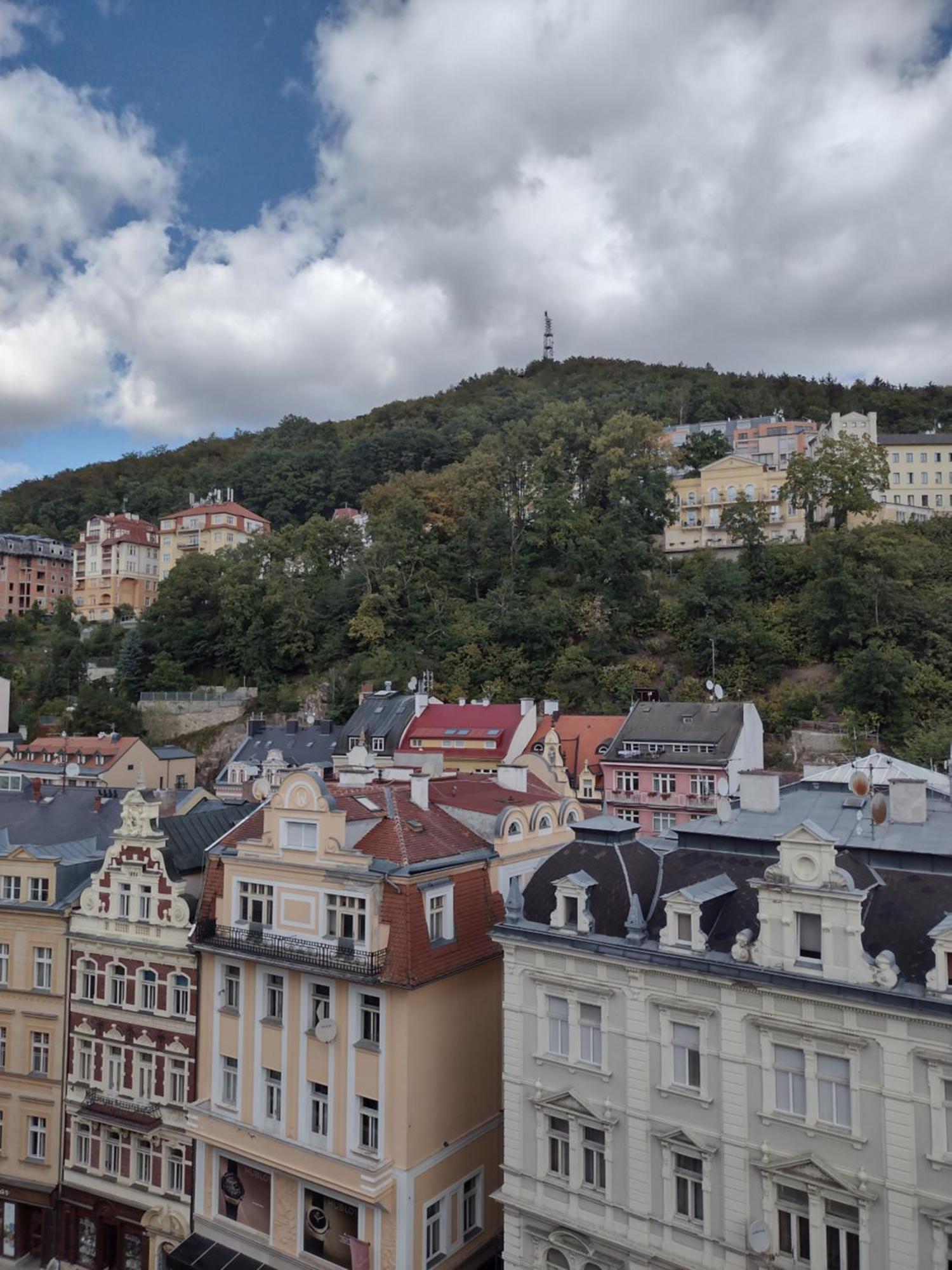 Apartmens Kv Karlovy Vary Exterior photo